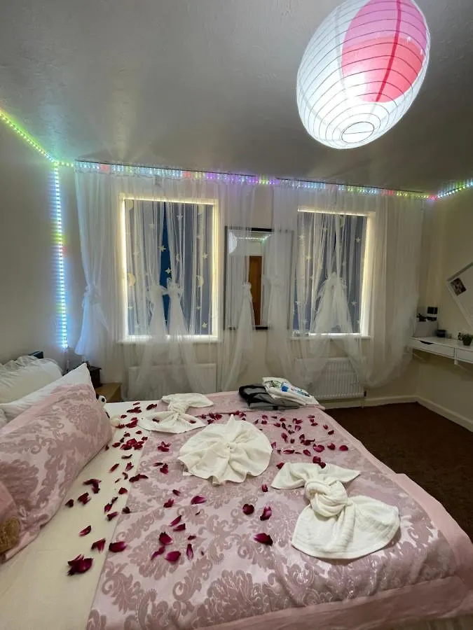 Dream Room London Homestay